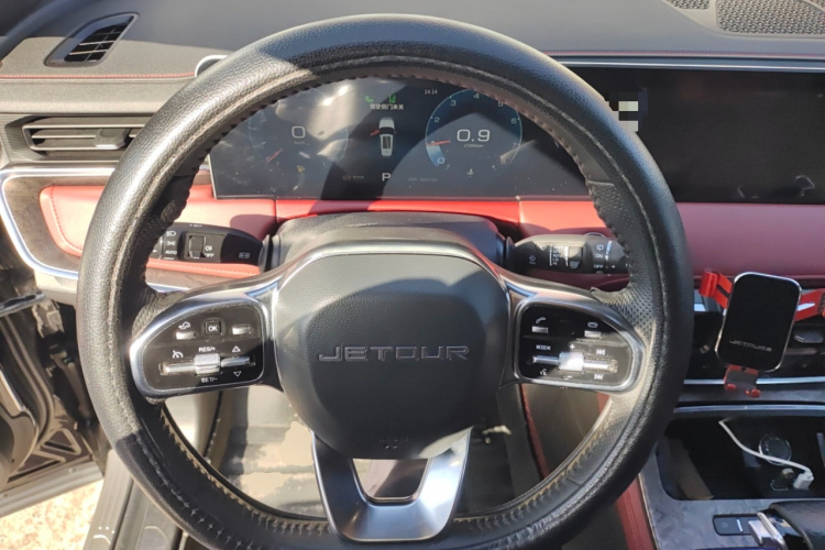 X70 PLUS 2020 car image #12
