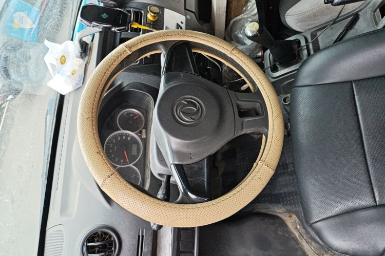 2019 immagine di auto #12