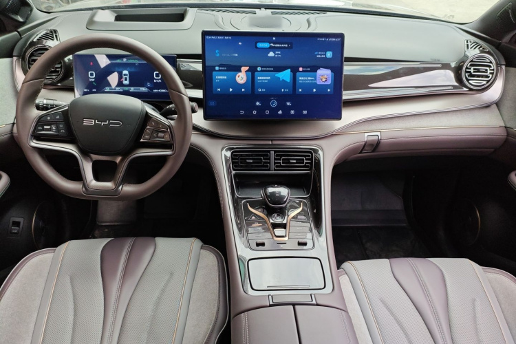 BYD Frigate 07 2023 car image #12