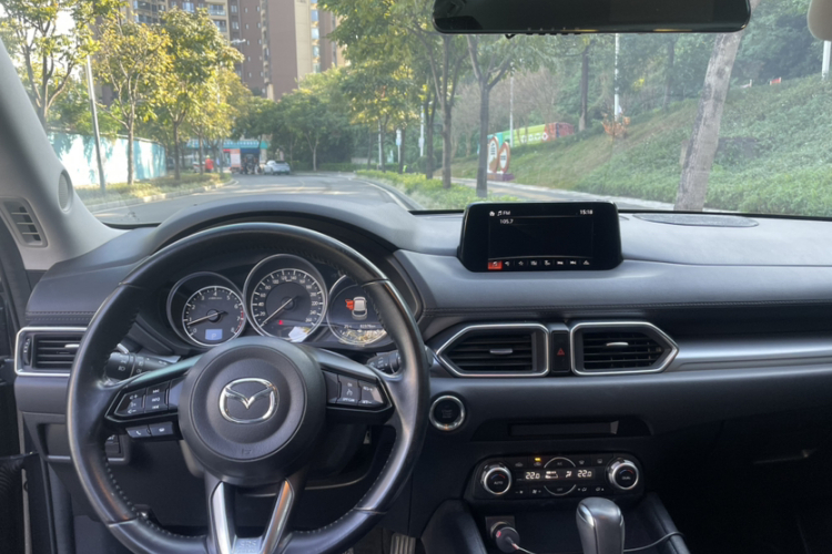 Mazda CX-5 2020 car image #12