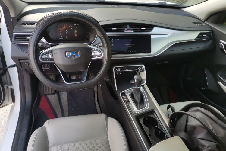 GEELY Binray 2018 car image #12