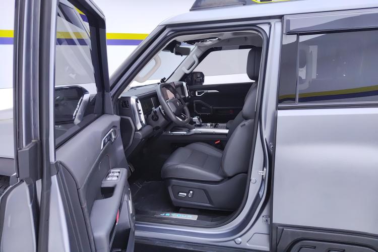 Jetour Traveller 2024 car image #12