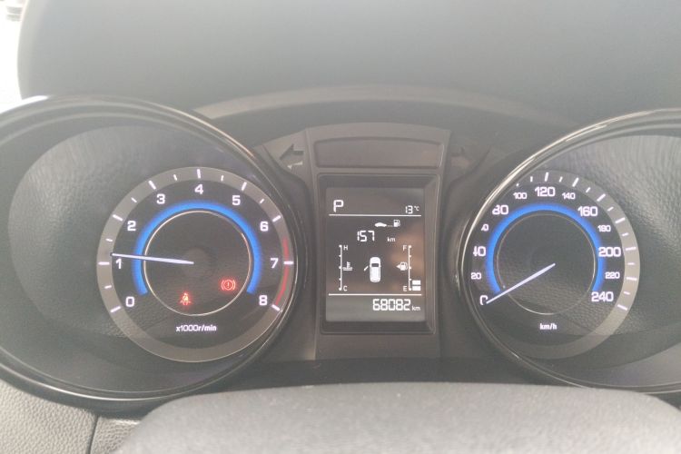 Changan CS15 2017 изображение автомобиля #12