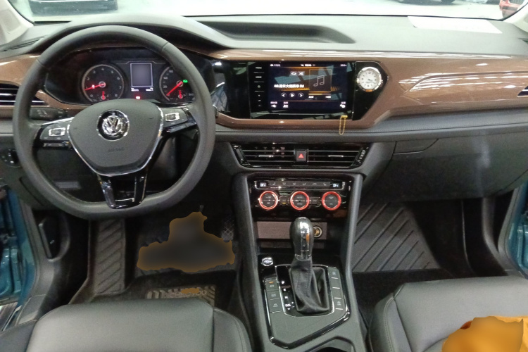 Volkswagen Tharu 2020 #12 Volkswagen Tharu 2020 car image #12