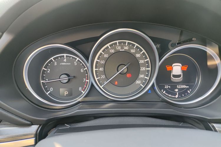 Mazda CX-5 2019 car image #12
