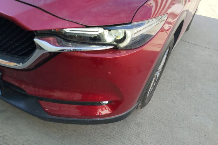 Mazda CX-5 2018 car image #12