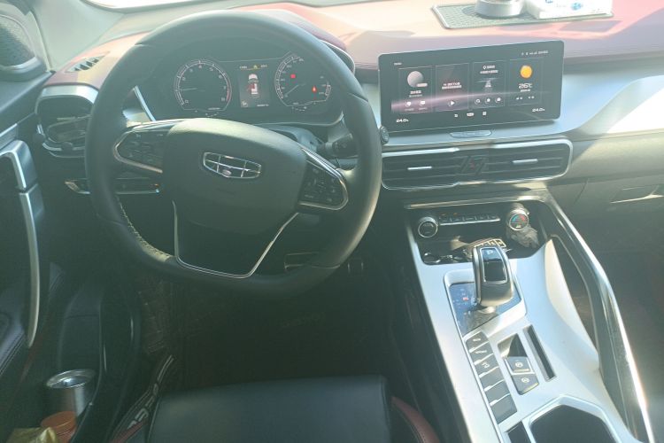 GEELY Coolray 2020 #12 GEELY Coolray 2020 car image #12