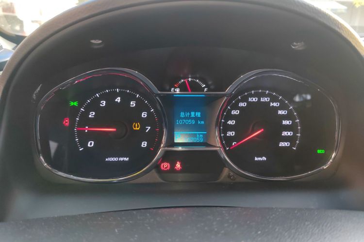 Chevrolet Captiva 2015 #12 Chevrolet Captiva 2015 car image #12