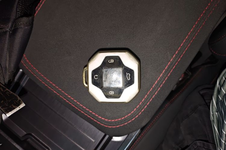 Jetour Traveller 2023 car image #12
