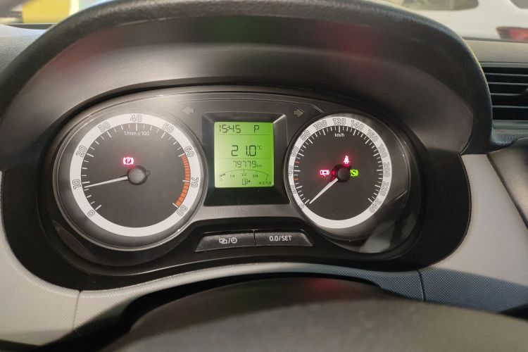 Skoda Fabia 2019 car image #12