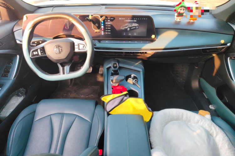 MG 7 2023 car image #12