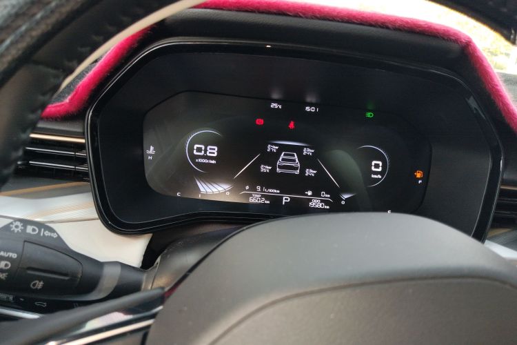 Emgrand L 2022 car image #12