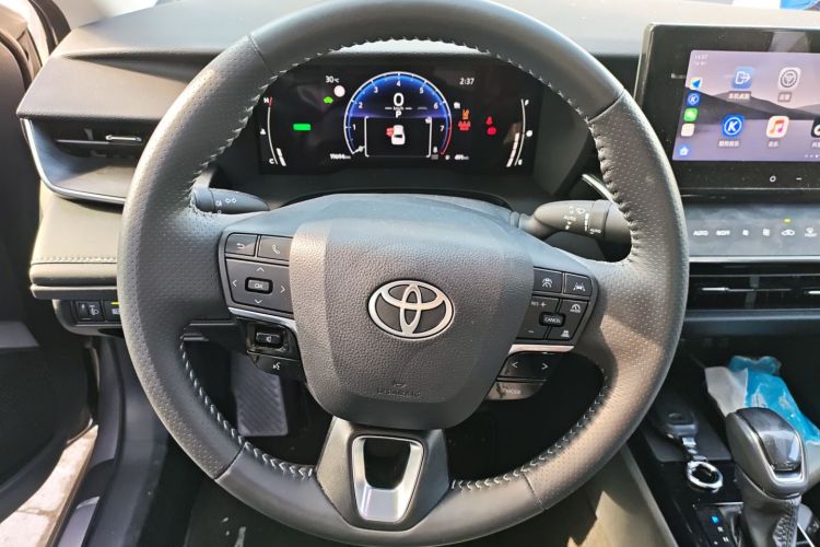 Toyota Camry 2025 #12 Toyota Camry 2025 car image #12