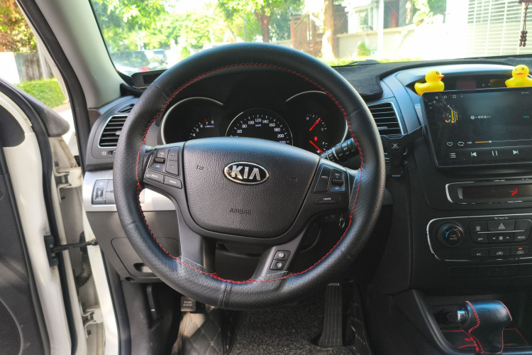 Kia Sorento 2014 image de voiture #12