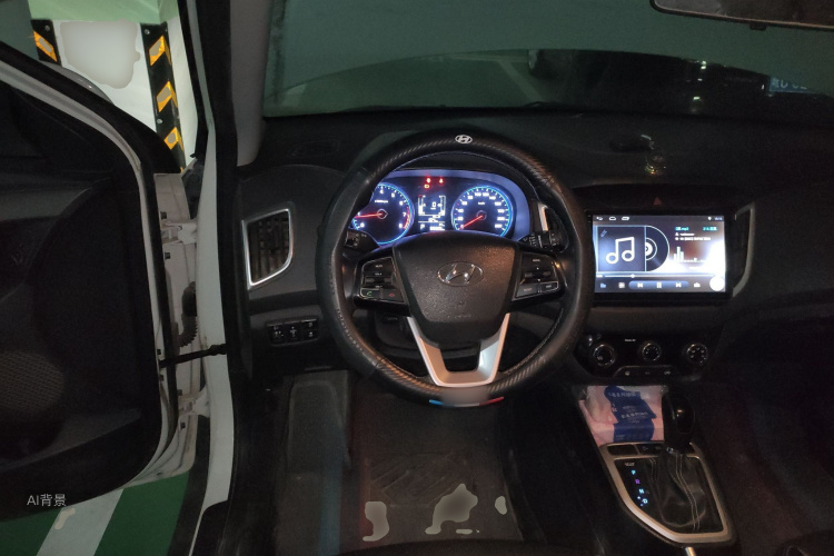 Hyundai ix25 2018 #12 Hyundai ix25 2018 car image #12