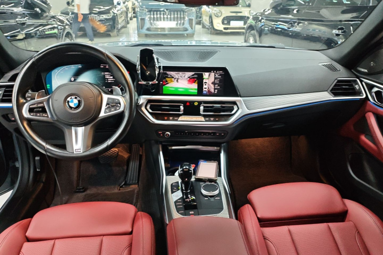 BMW 4 Series 2023 immagine di auto #12