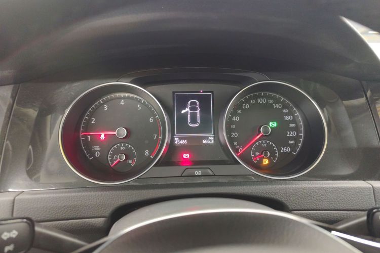 Volkswagen Golf 2020 immagine di auto #12