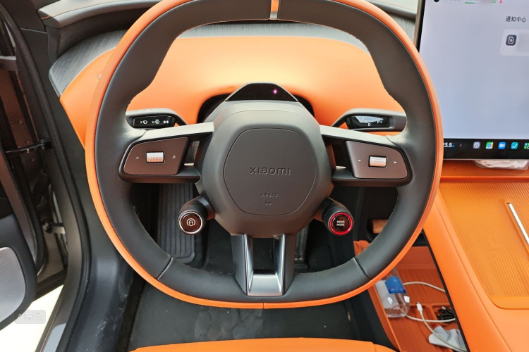 MI YU7 2025 #12 MI YU7 2025 изображение автомобиля #12