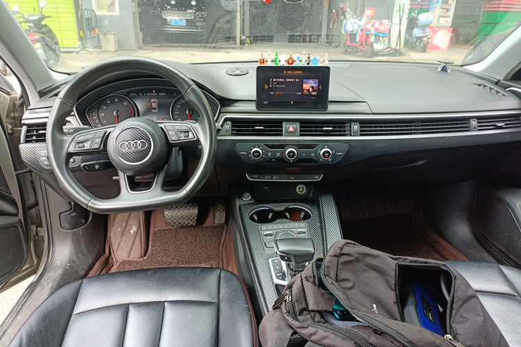 奥迪 奥迪A4L 2018 汽车图片 #12