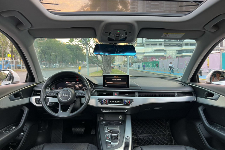 Audi A4L 2019 immagine di auto #12