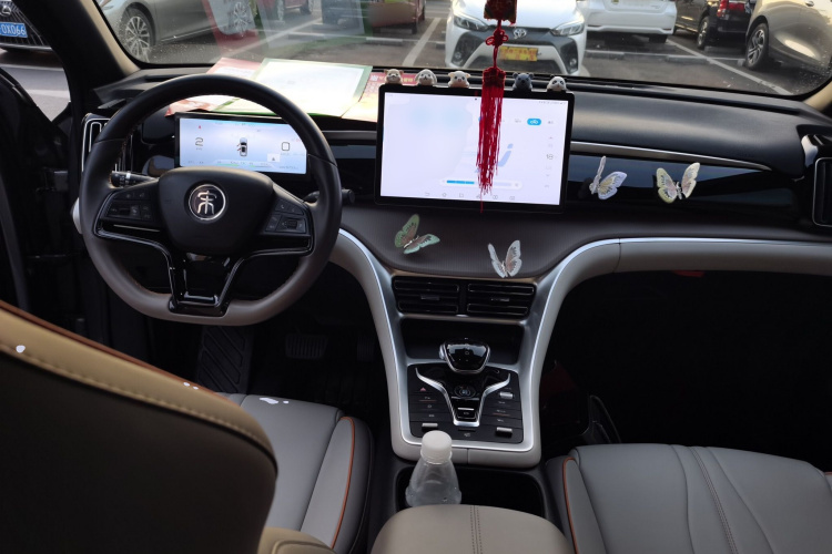 BYD Song Pro New Energy 2024 car image #12