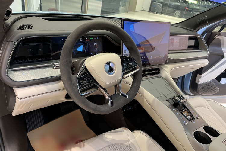 Denza N7 2023 صورة سيارة #12