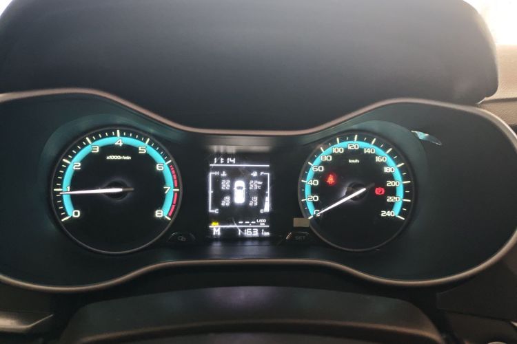 GEELY Emgrand 2022 #12 GEELY Emgrand 2022 car image #12