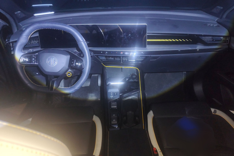 MG 5 Scorpio 2022 car image #12