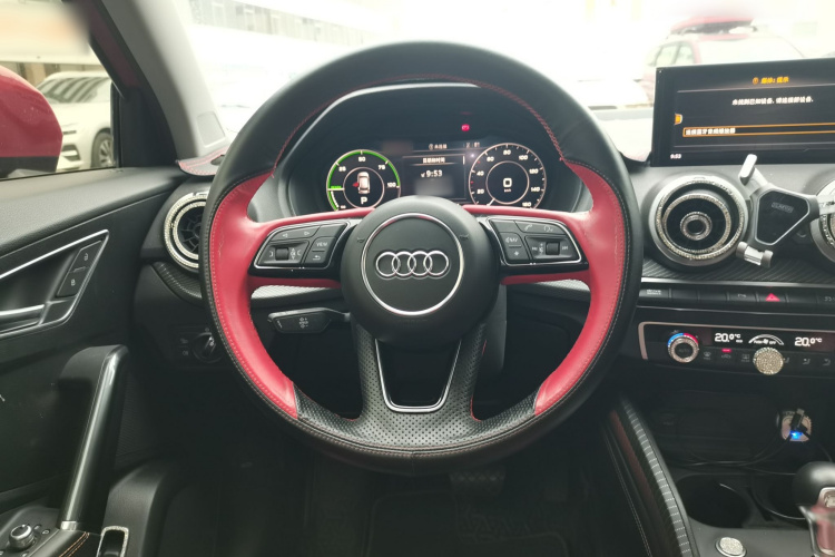 Audi Q2L e-tron 2022 #12 Audi Q2L e-tron 2022 imagen de coche #12