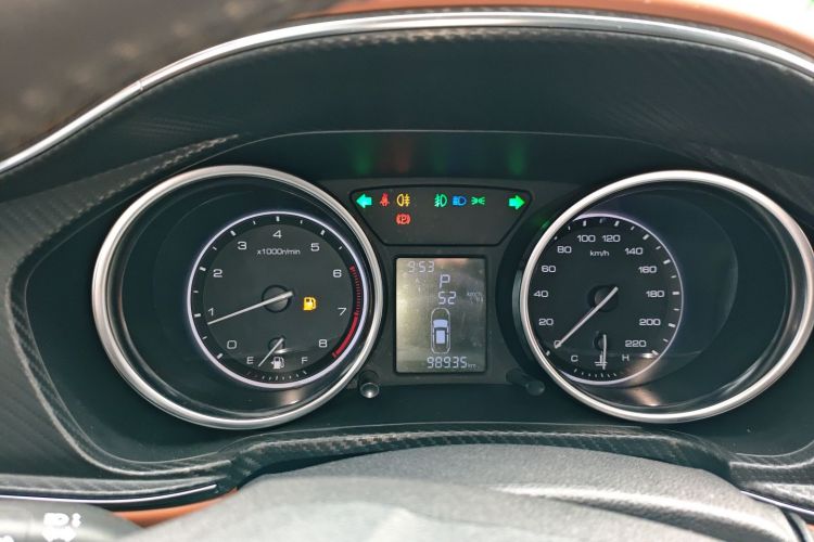 众泰 众泰T300 2019 汽车图片 #12