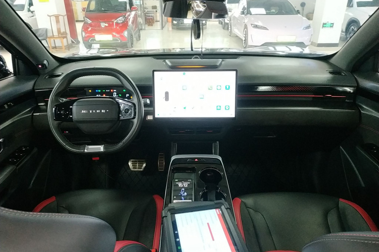 Dashing 2022 car image #12