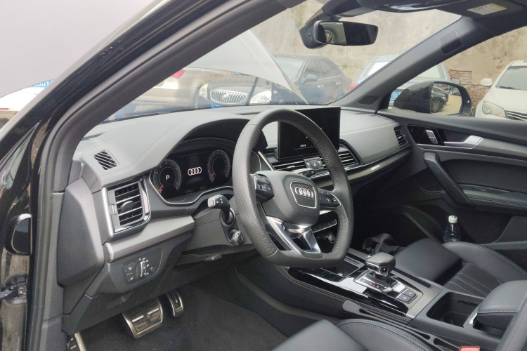 Audi Q5L 2024 #12 Audi Q5L 2024 car image #12