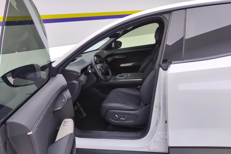 Deepal S07 2023 #12 Deepal S07 2023 car image #12