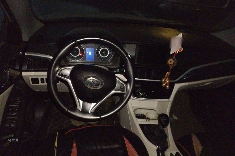 Soueast V5 Lingzhi 2017 car image #12