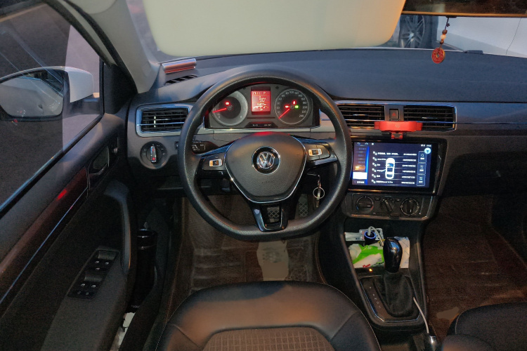 桑塔纳 2019 汽车图片 #12