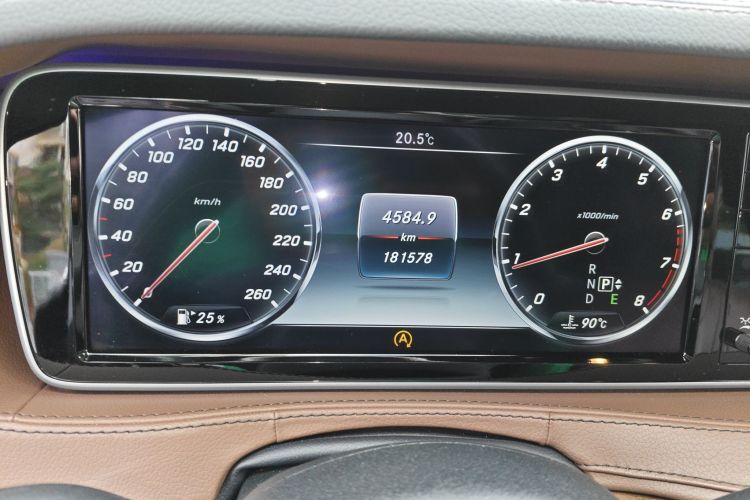 Mercedes-Benz S Class 2014 car image #12