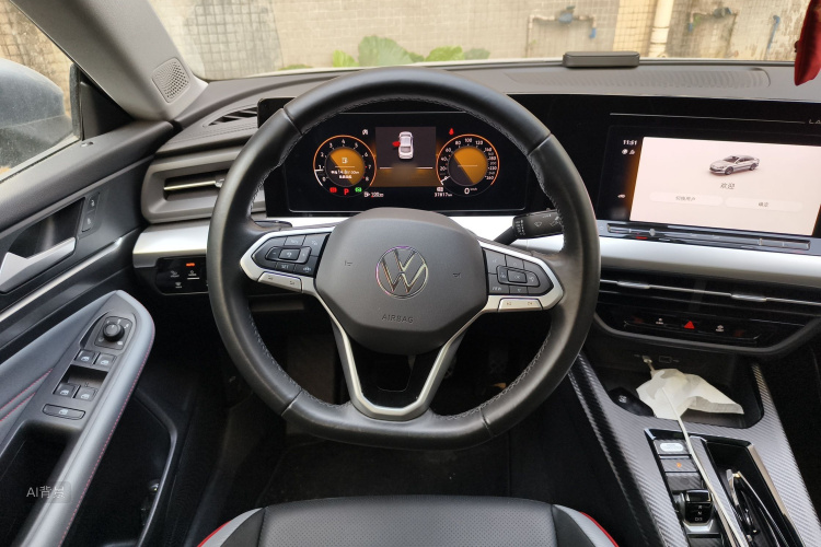 Volkswagen Lamando 2023 immagine di auto #12