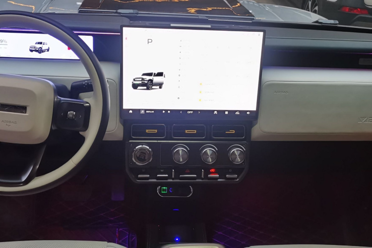 2024 car image #12