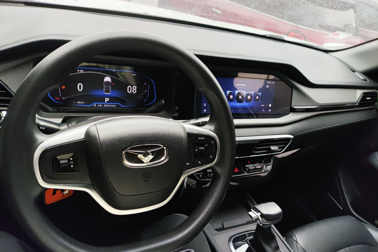 Kaiyi Showjet 2022 #12 Kaiyi Showjet 2022 car image #12