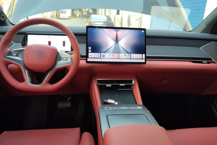 BYD Tang L 2025 car image #12