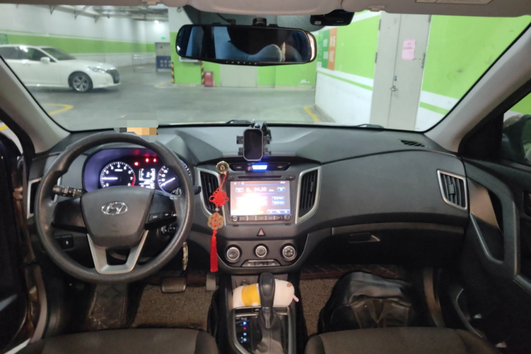 Hyundai ix25 2015 car image #12
