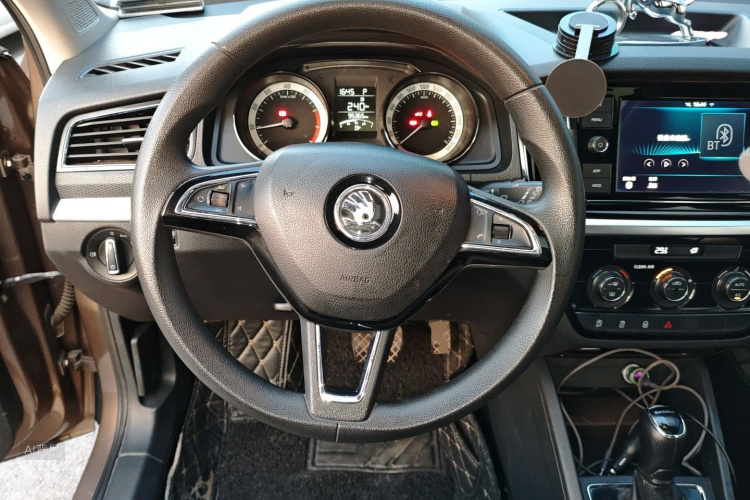 Skoda Kamiq 2018 #12 Skoda Kamiq 2018 car image #12