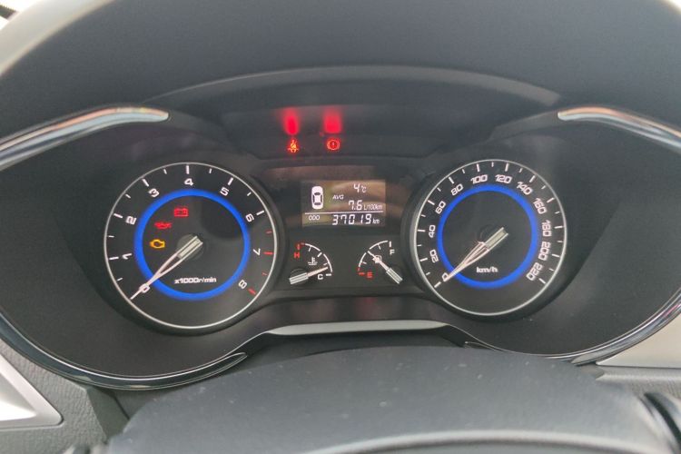 Changan Alsvin V7 2017 #12 Changan Alsvin V7 2017 car image #12