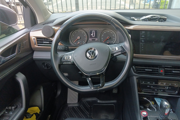 Volkswagen Tharu 2021 #12 Volkswagen Tharu 2021 car image #12