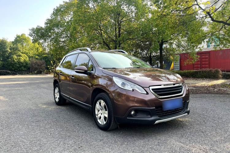 Peugeot 2008 2016 car image #12