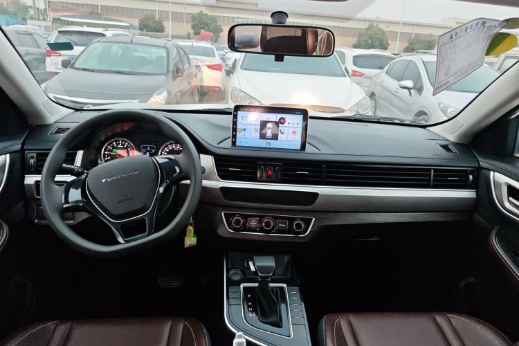 T5 2023 #12 T5 2023 car image #12