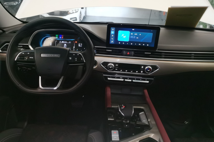 Jetour X70 2025 car image #12