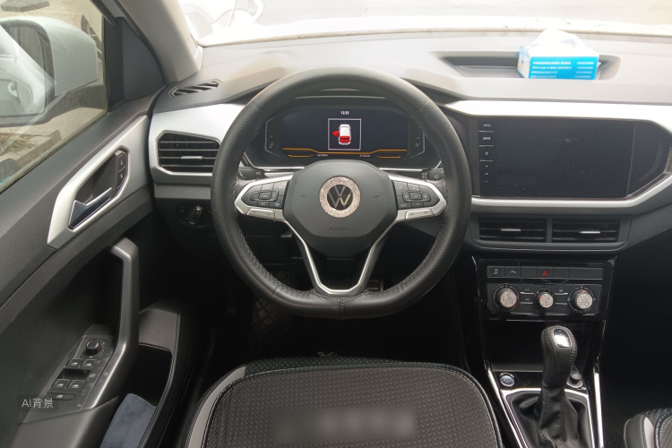 Tacqua 2021 car image #12