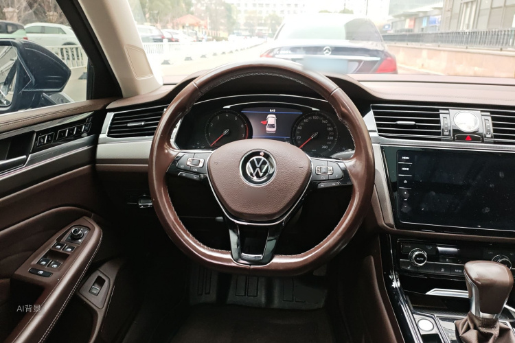 Volkswagen Phideon 2022 immagine di auto #12