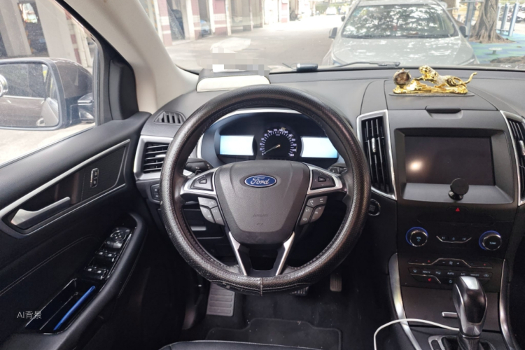 Ford Edge 2019 صورة سيارة #12